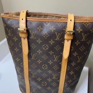 Louis Vuitton bucket bag purse